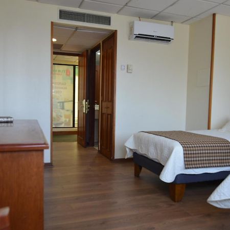 Tur Hotel 산티아고 외부 사진